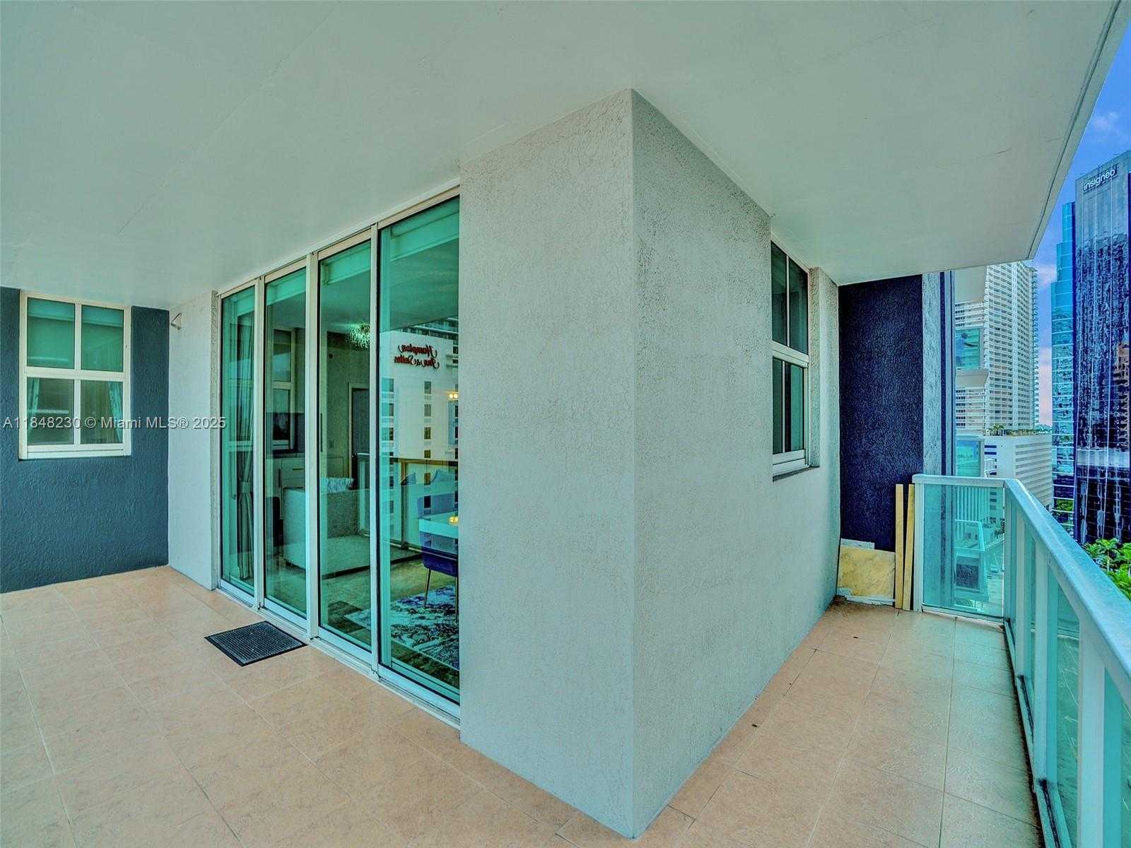 Small Image of 1250 SOUTH MIAMI AVE #1201, Miami Number 34