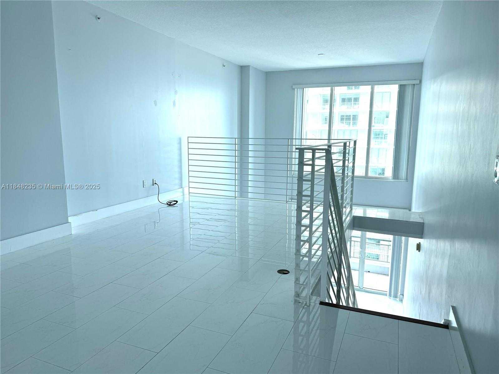 Small Image of 60 SOUTH WEST 13TH ST #3408, Miami Number 12