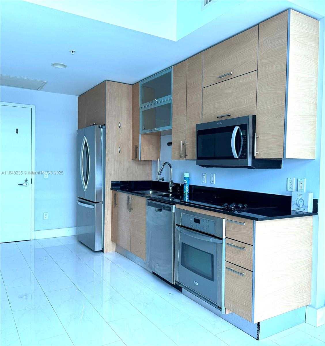 Small Image of 60 SOUTH WEST 13TH ST #3408, Miami Number 2