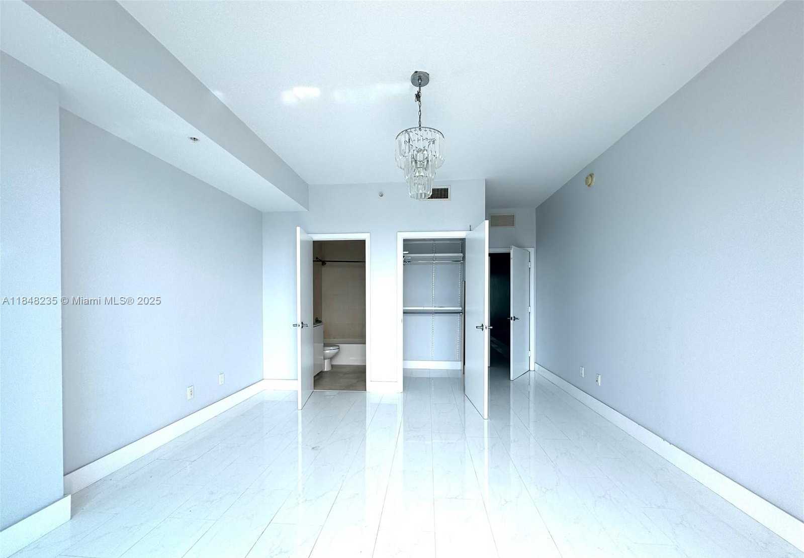 Small Image of 60 SOUTH WEST 13TH ST #3408, Miami Number 21