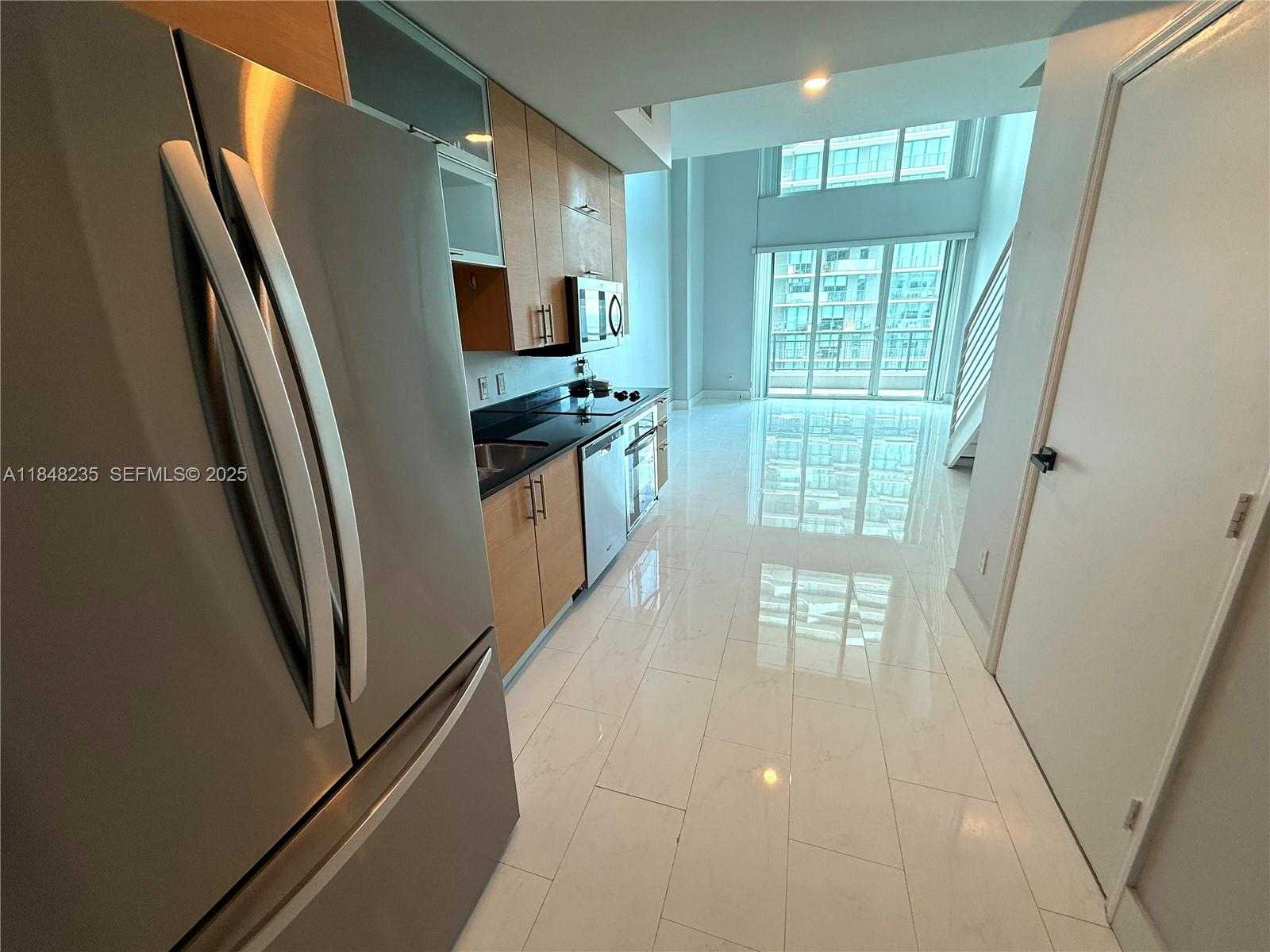 Small Image of 60 SOUTH WEST 13TH ST #3408, Miami Number 28