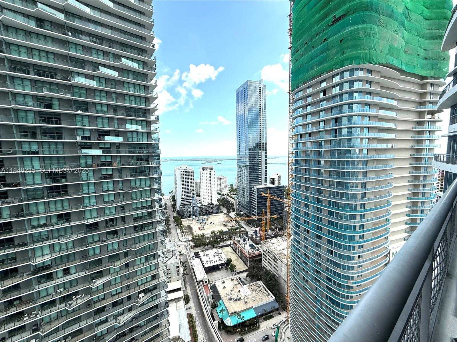 Small Image of 60 SOUTH WEST 13TH ST #3408, Miami Number 31