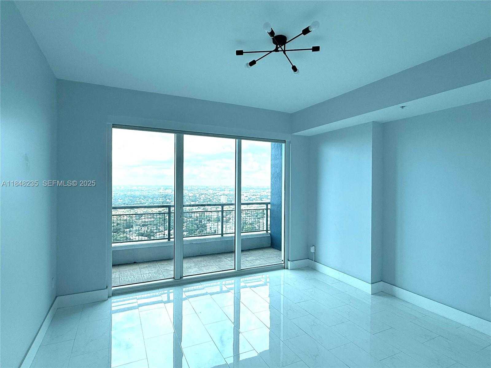 Small Image of 60 SOUTH WEST 13TH ST #3408, Miami Number 36