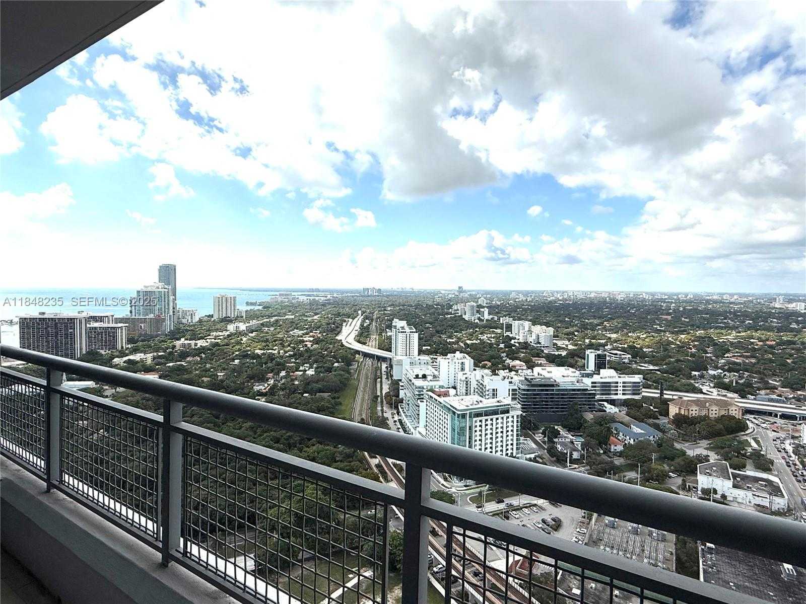 Small Image of 60 SOUTH WEST 13TH ST #3408, Miami Number 37