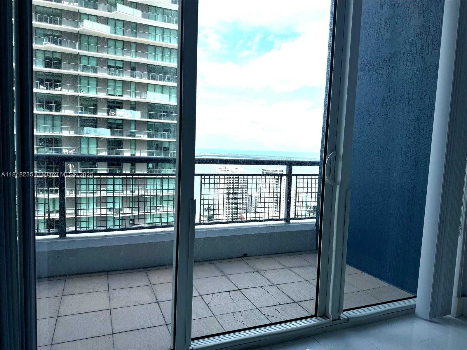 Small Image of 60 SOUTH WEST 13TH ST #3408, Miami Number 6