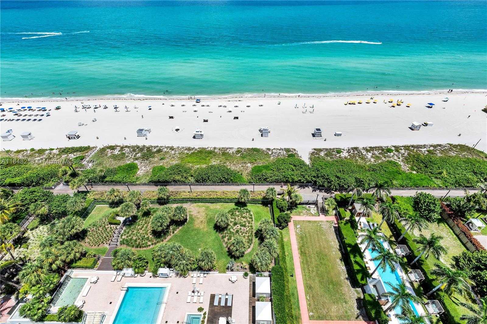 Small Image of 3737 COLLINS AVE #PH-1, Miami Beach Number 2