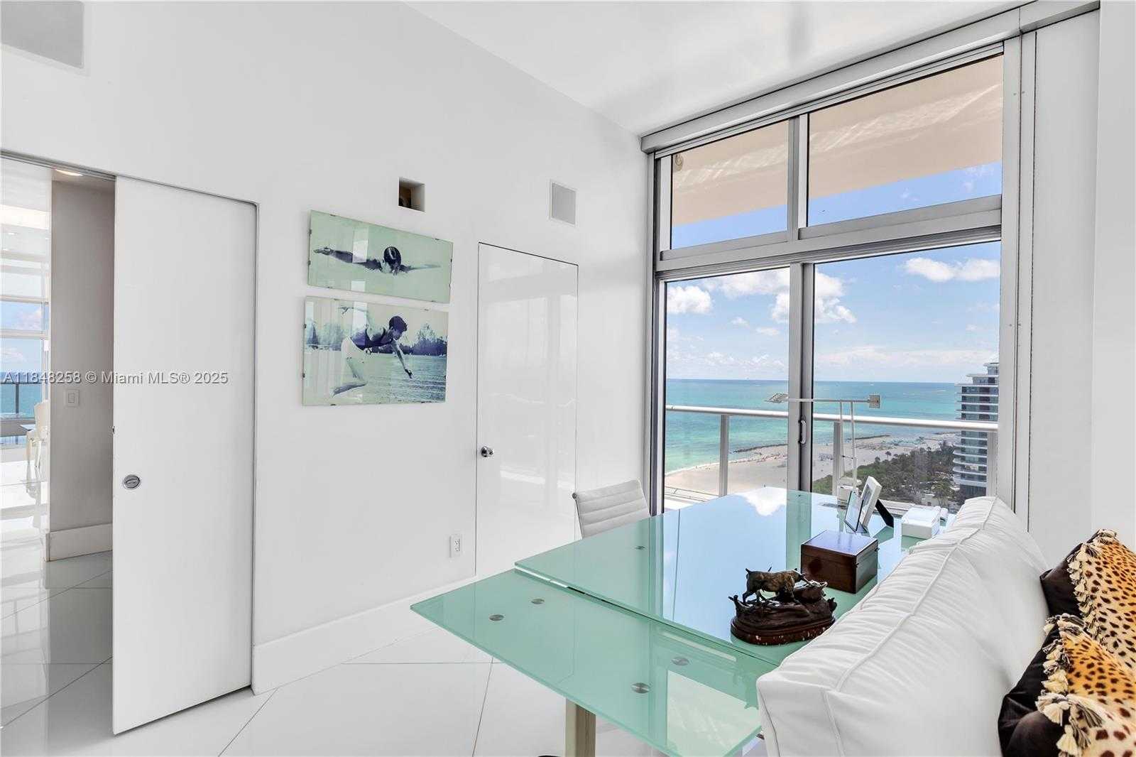 Small Image of 3737 COLLINS AVE #PH-1, Miami Beach Number 20