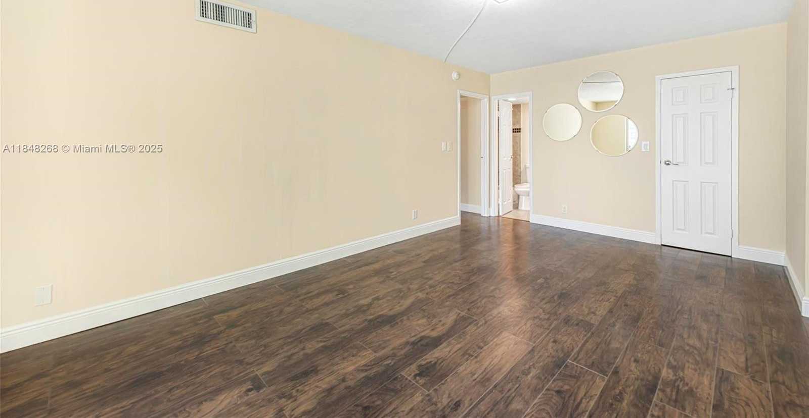 Small Image of 501 THREE ISLANDS BLVD #519, Hallandale Beach Number 15