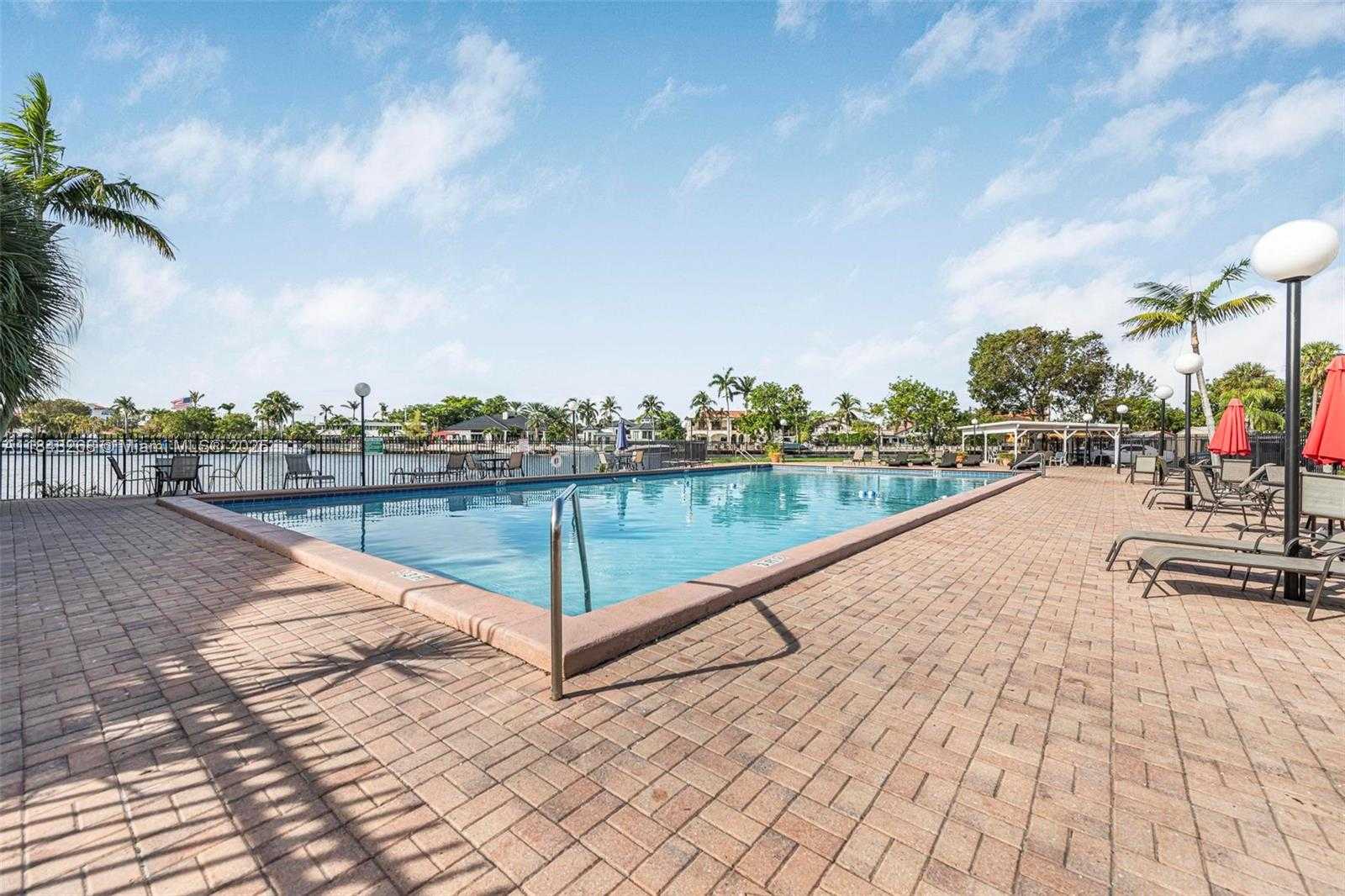 Small Image of 501 THREE ISLANDS BLVD #519, Hallandale Beach Number 23