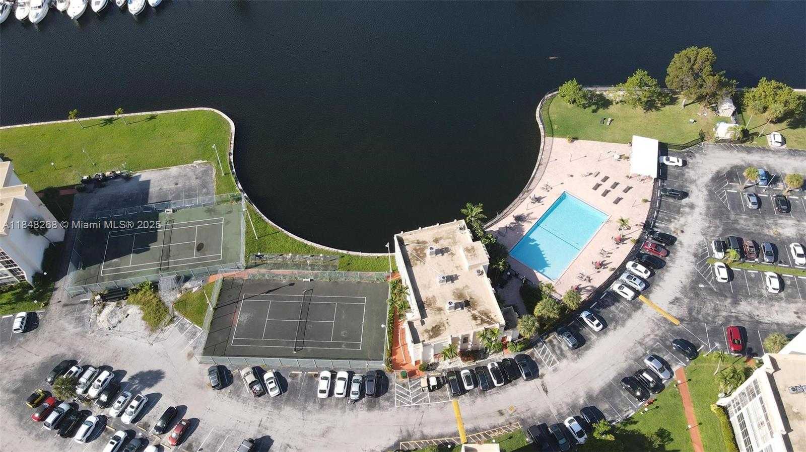 Small Image of 501 THREE ISLANDS BLVD #519, Hallandale Beach Number 30