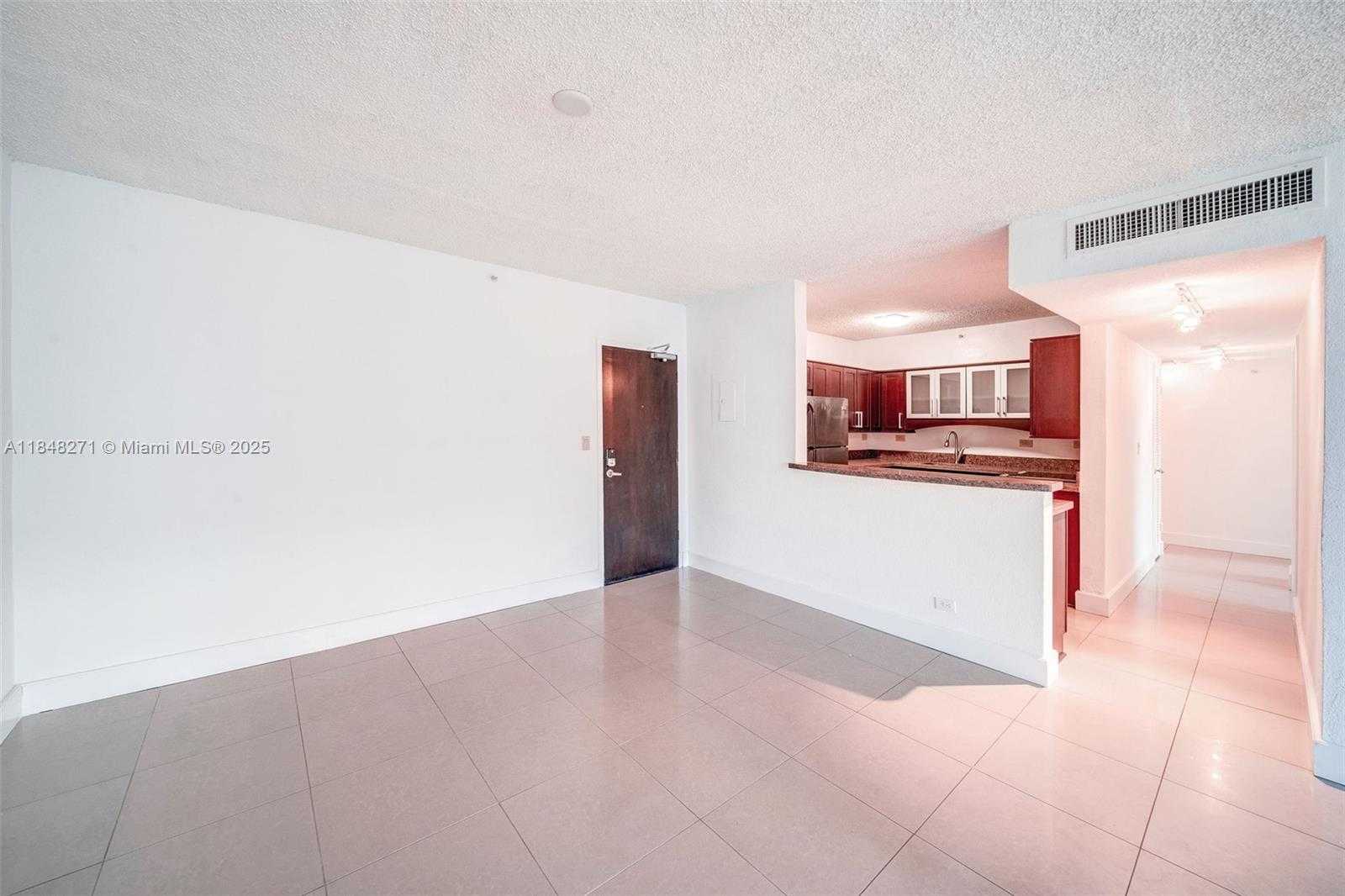 Small Image of 1500 BAY RD #S-1246, Miami Beach Number 12