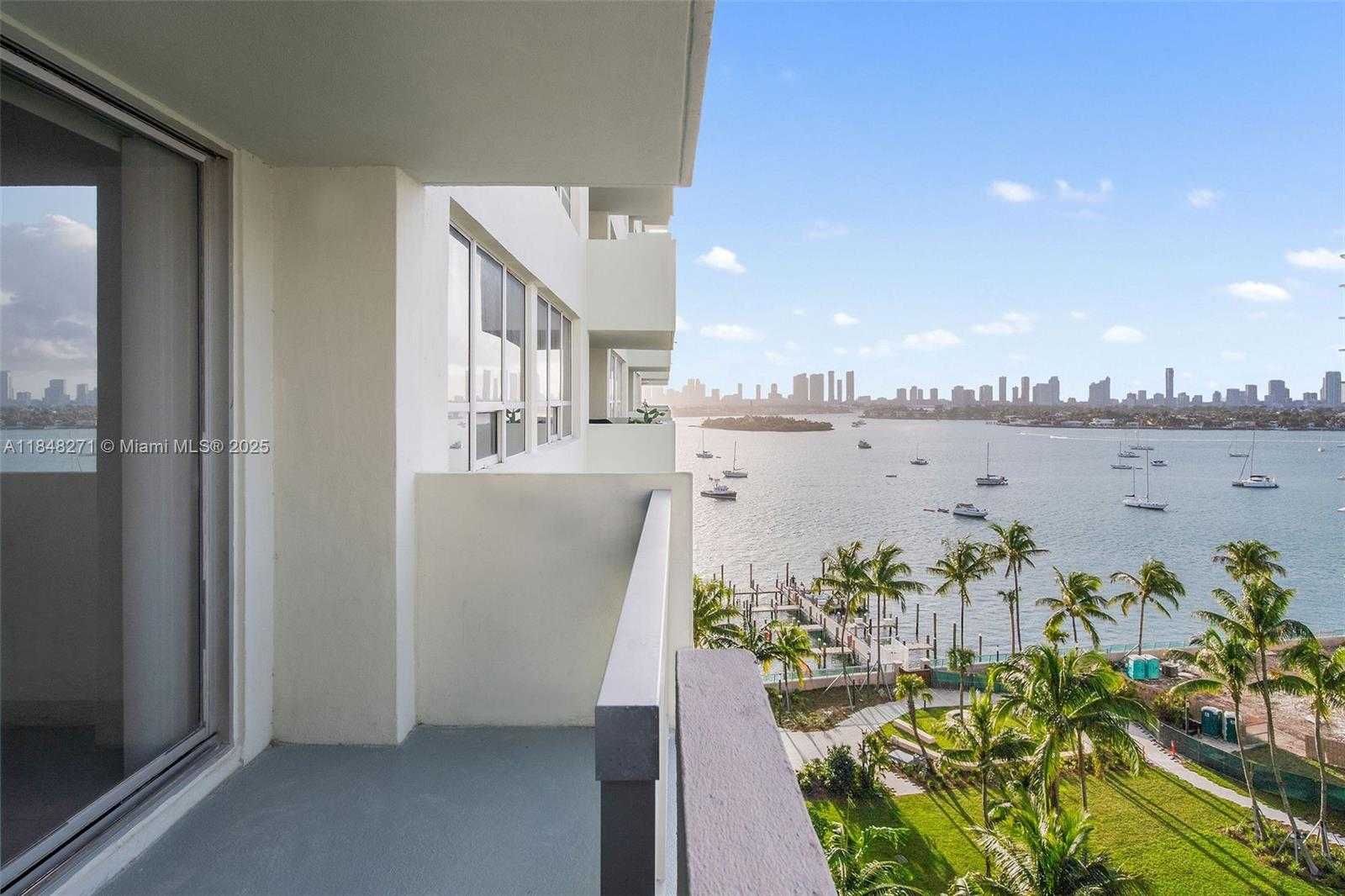 Small Image of 1500 BAY RD #S-1246, Miami Beach Number 2