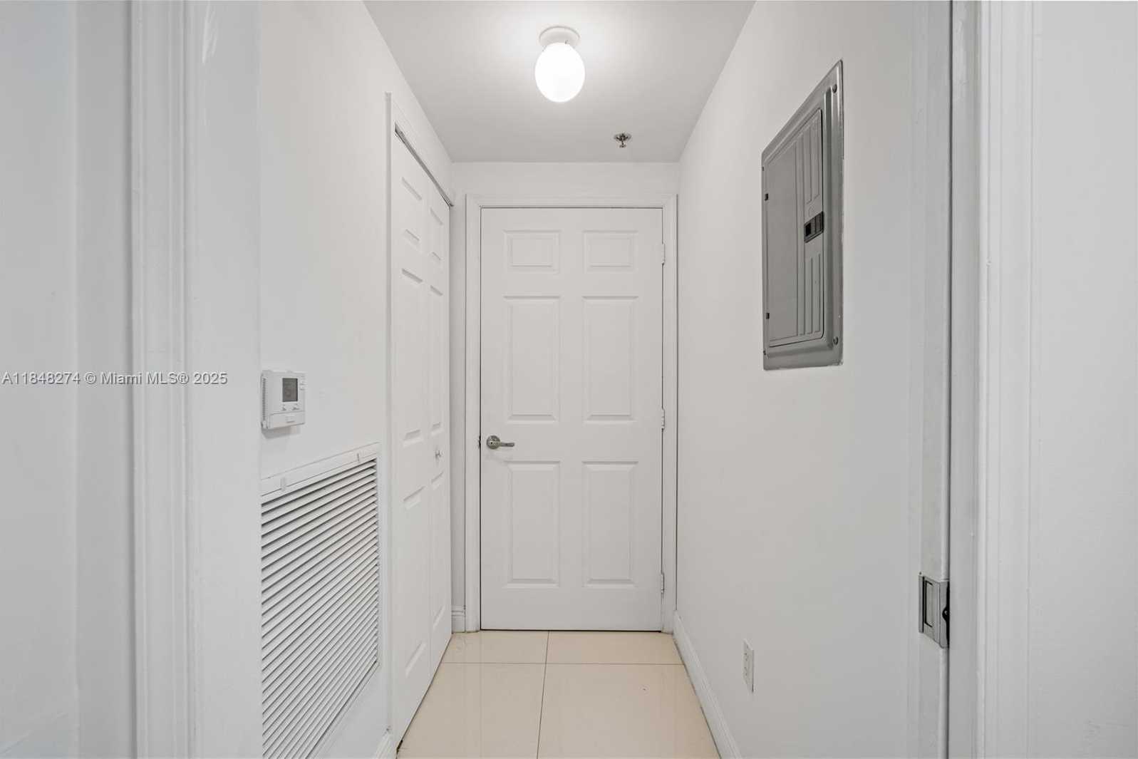 Small Image of 6362 COLLINS AVE #304, Miami Beach Number 20