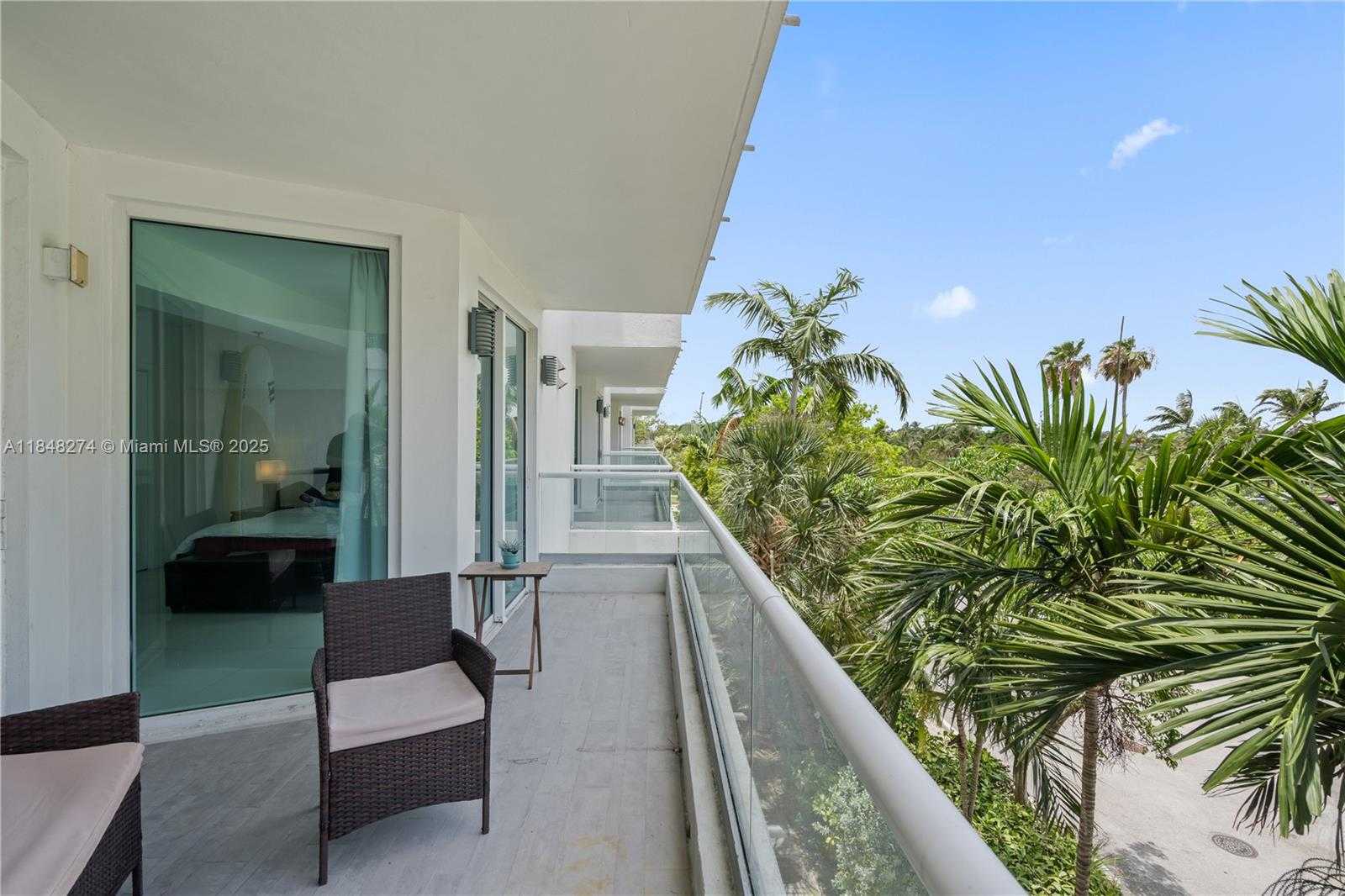 Small Image of 6362 COLLINS AVE #304, Miami Beach Number 27