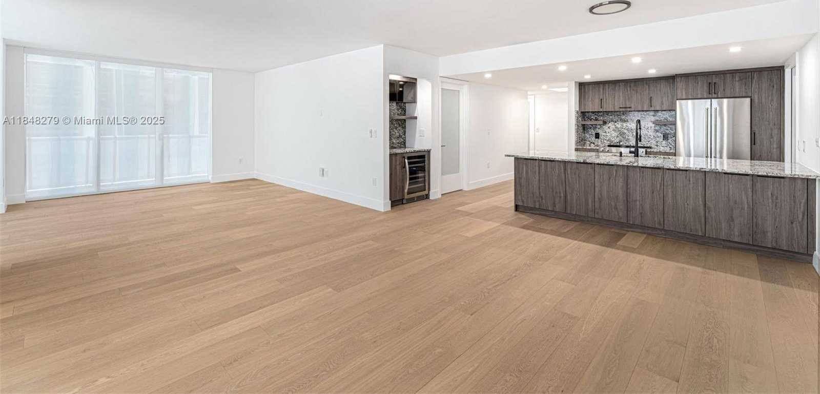 Small Image of 50 BISCAYNE BLVD #2710, Miami Number 12