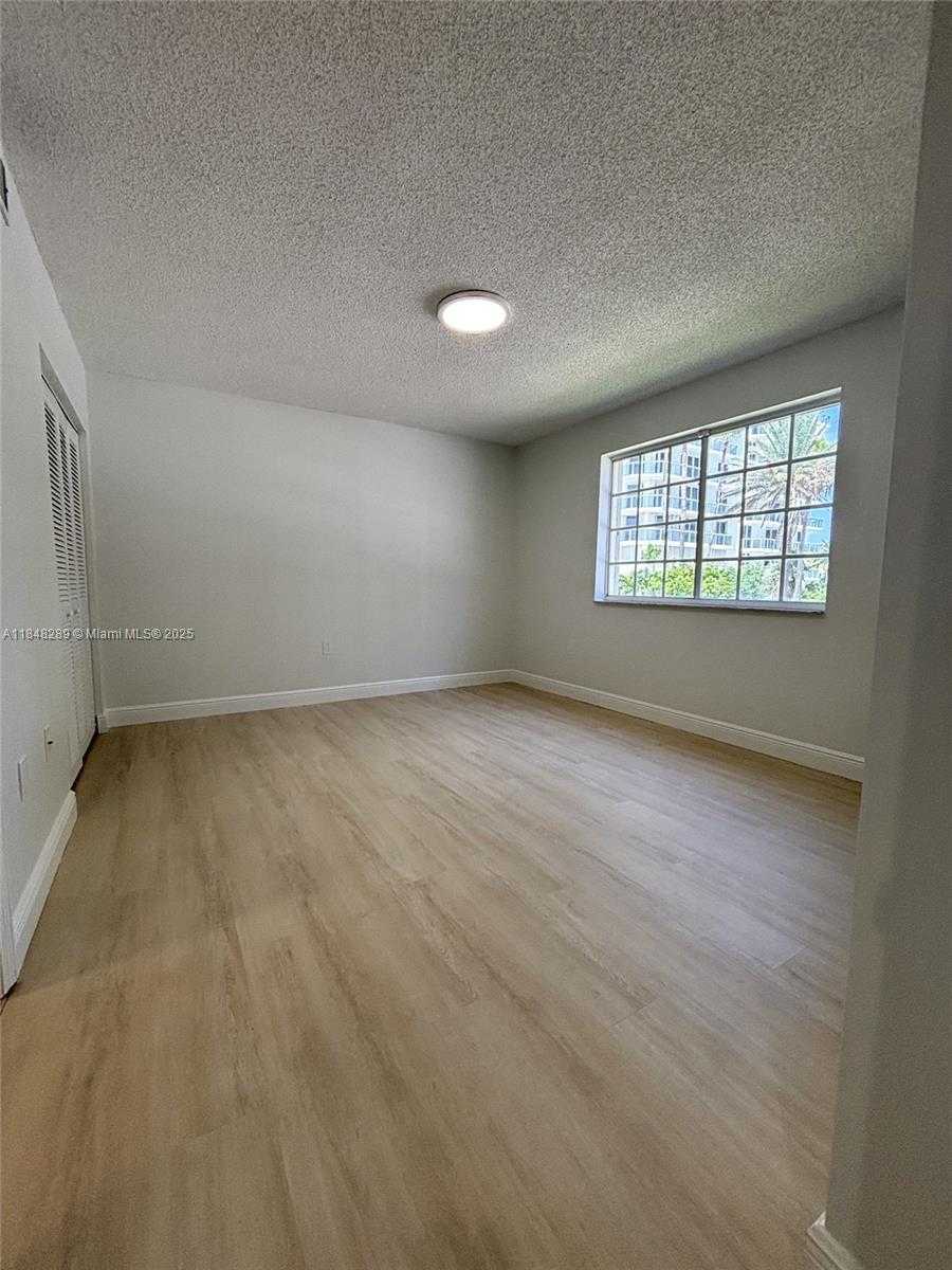 Small Image of 8900 COLLINS AVE #204, Surfside Number 16