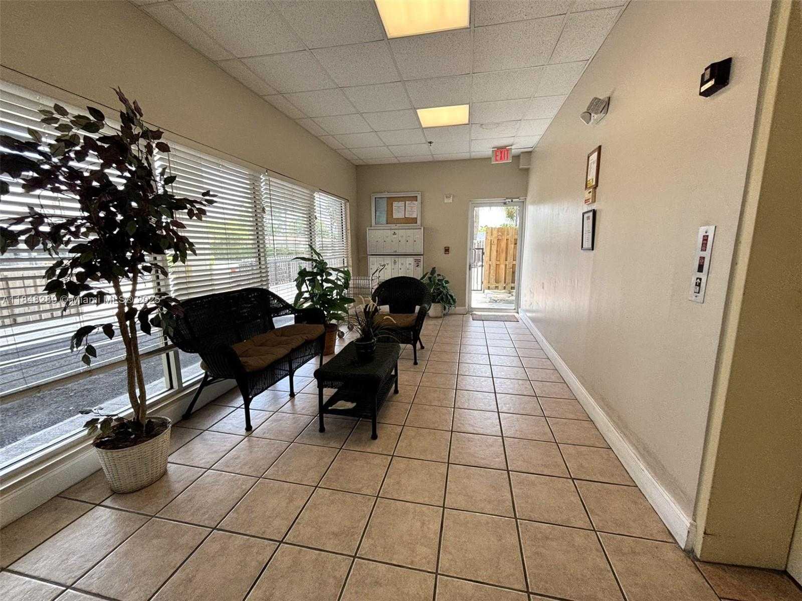 Small Image of 8900 COLLINS AVE #204, Surfside Number 5