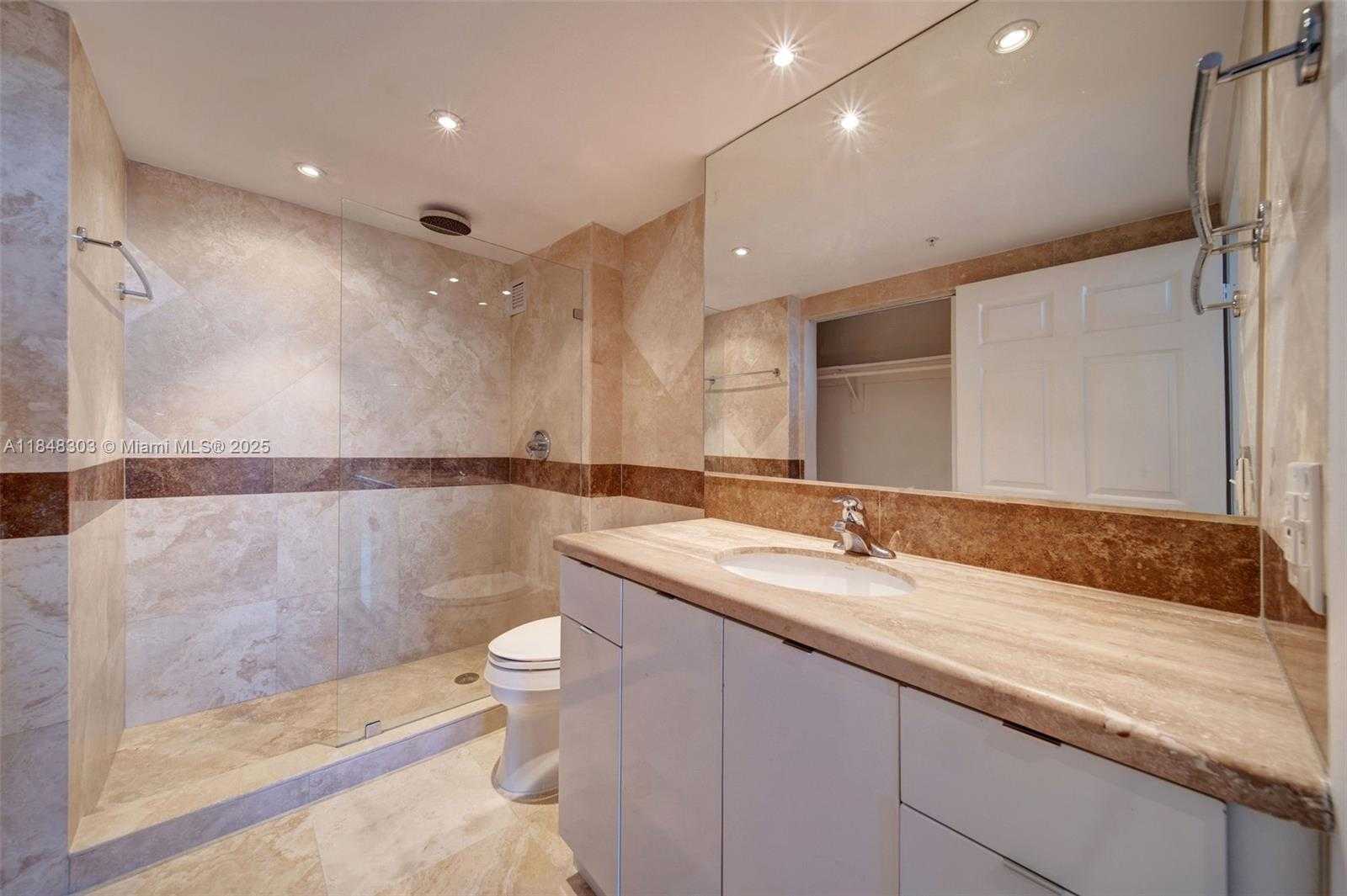 Small Image of 1500 BAY RD #S-0478, Miami Beach Number 14