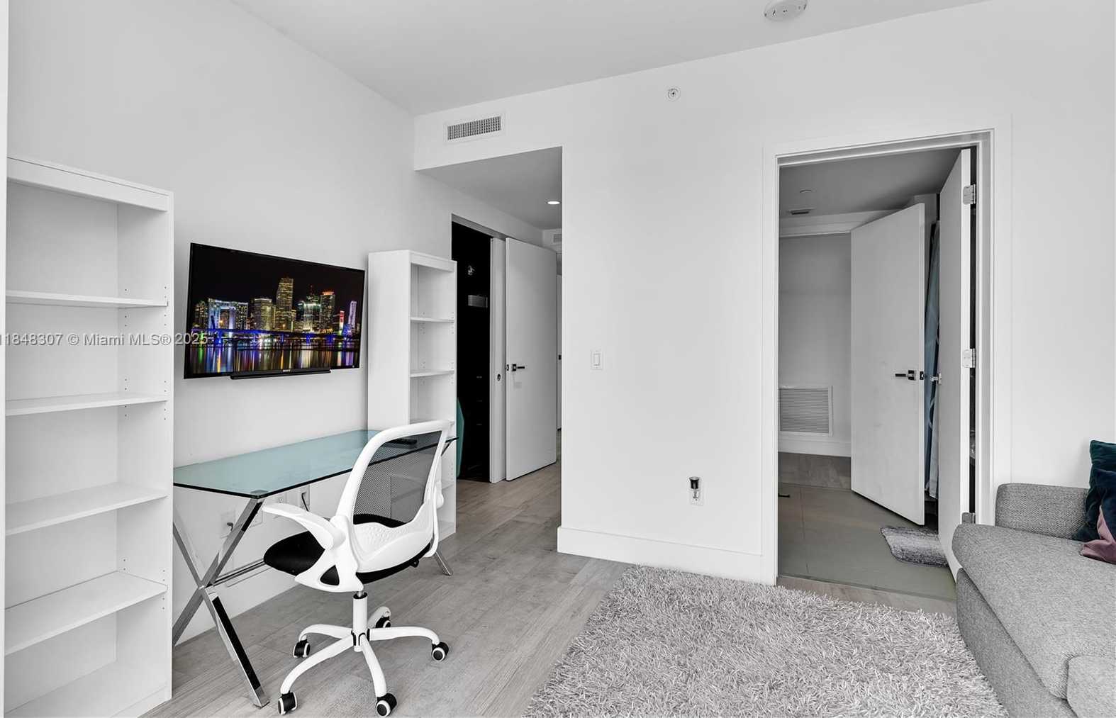 Small Image of 1080 BRICKELL AVE #2601, Miami Number 21