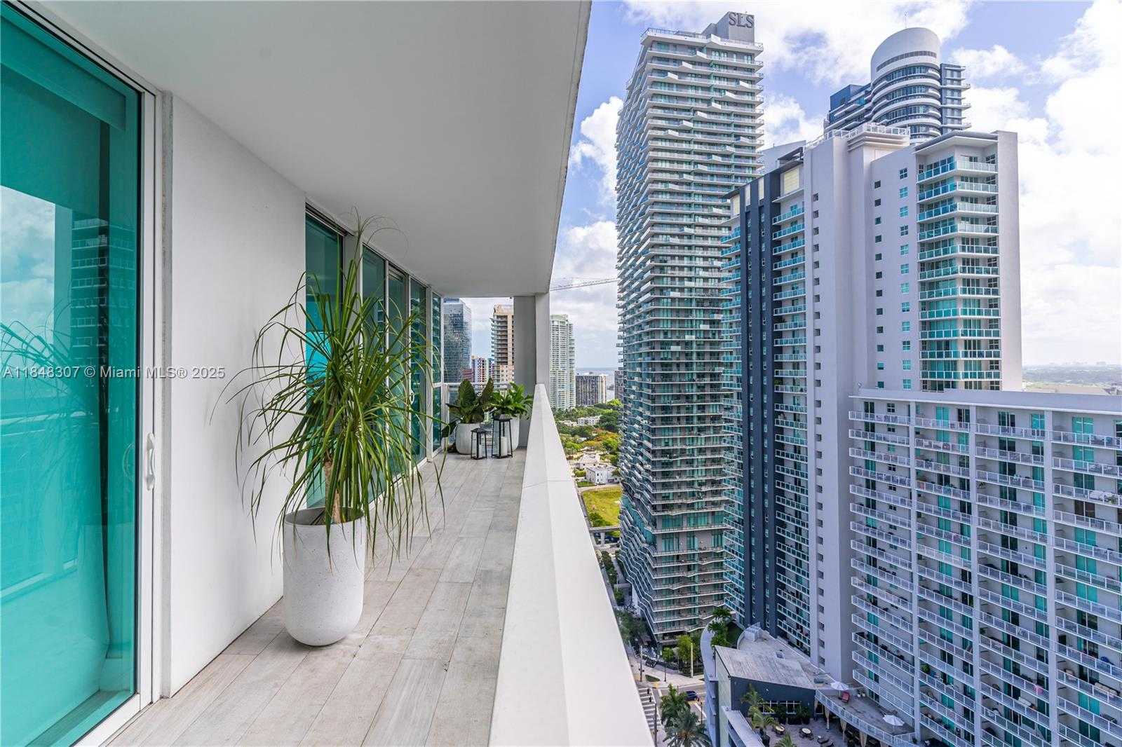 Small Image of 1080 BRICKELL AVE #2601, Miami Number 5