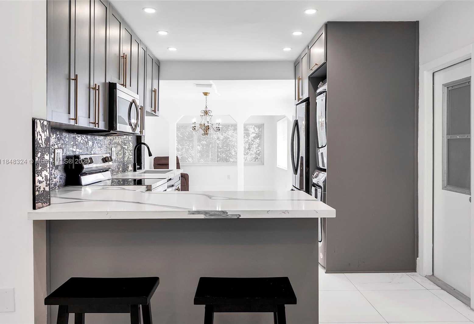Small Image of 766 NORTH WEST 45TH ST, Miami Number 2