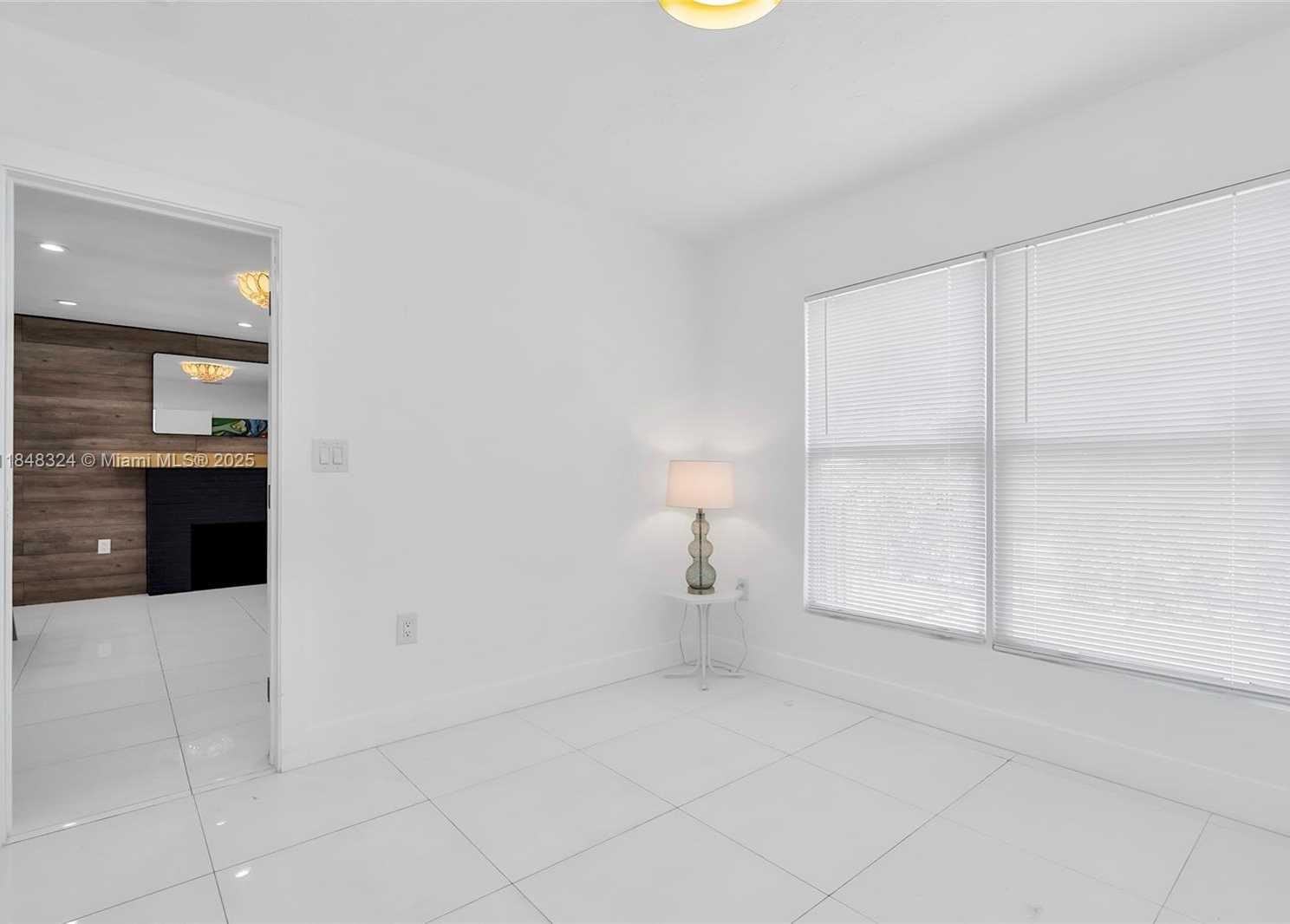 Small Image of 766 NORTH WEST 45TH ST, Miami Number 27