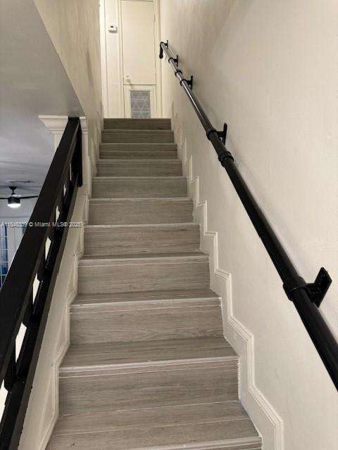 Small Image of 2452 TAYLOR ST #102, Hollywood Number 12