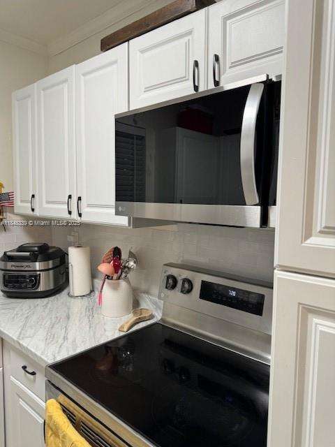 Small Image of 2452 TAYLOR ST #102, Hollywood Number 3
