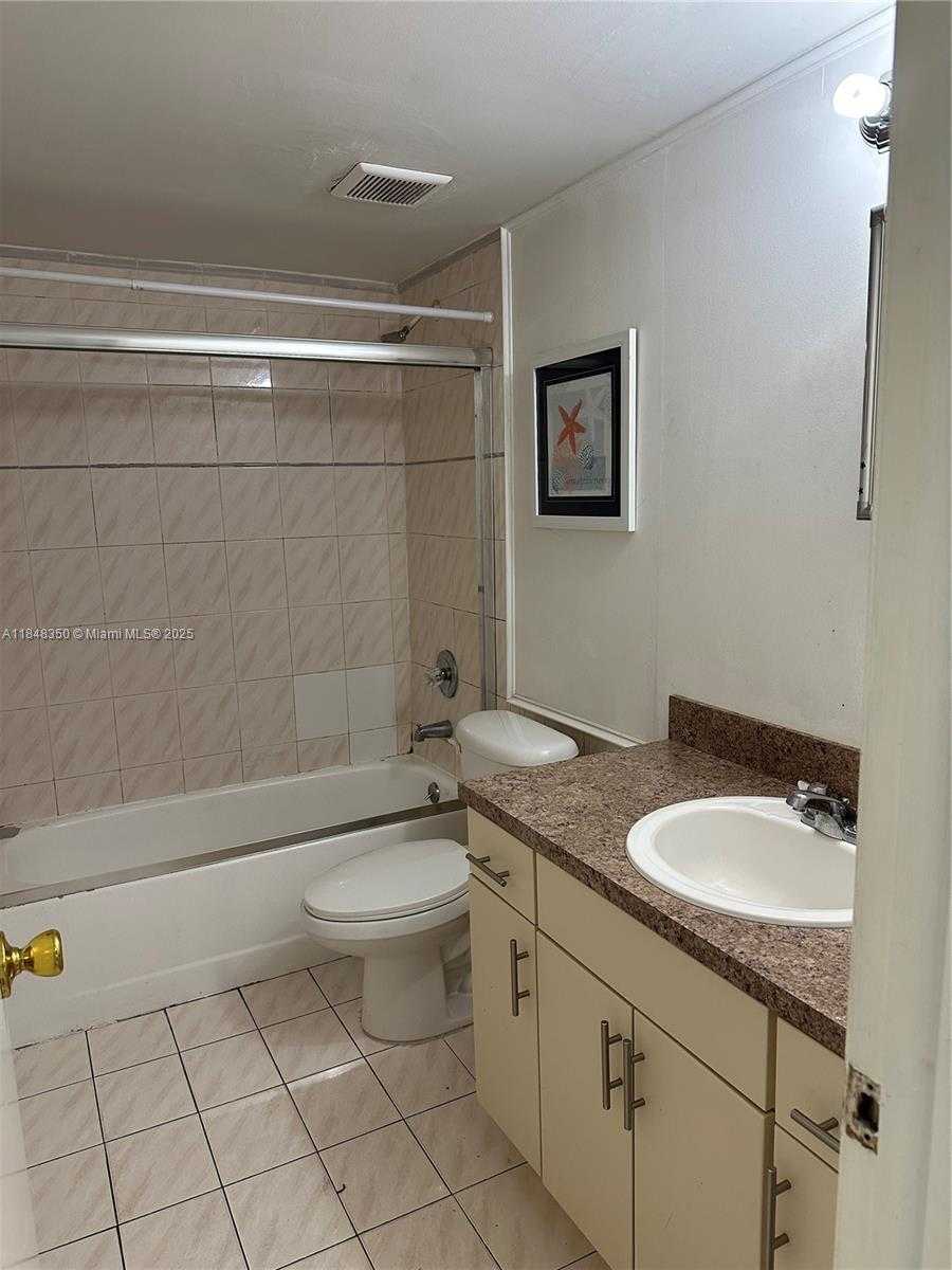 Small Image of 2190 WEST 60TH ST #21101, Hialeah Number 10