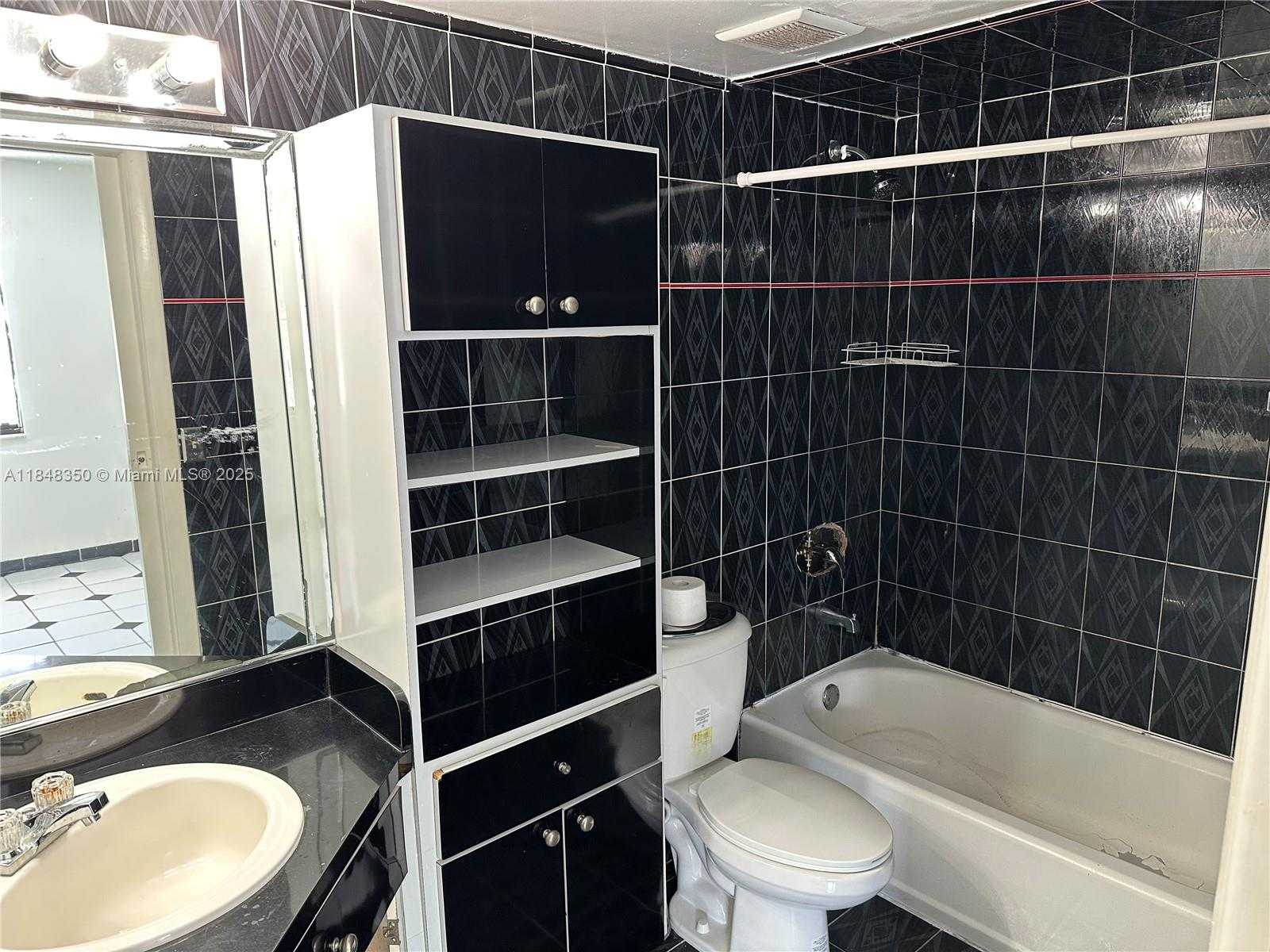 Small Image of 2190 WEST 60TH ST #21101, Hialeah Number 8