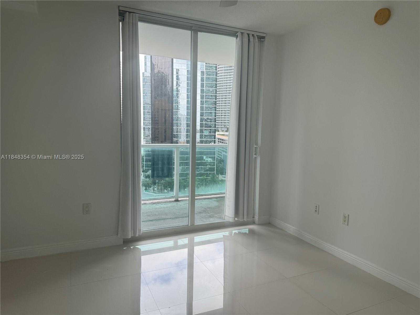 Small Image of 1155 BRICKELL BAY DR #307, Miami Number 10