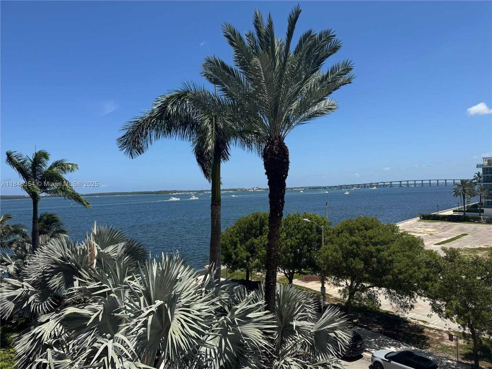Small Image of 1155 BRICKELL BAY DR #307, Miami Number 23