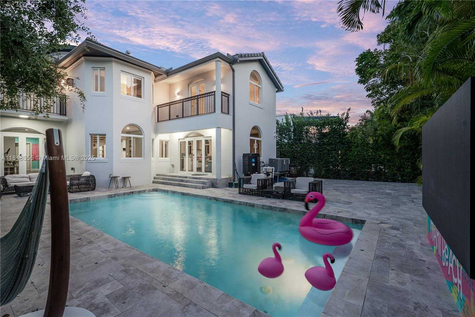 Small Image of 5978 ALTON RD #., Miami Beach Number 10