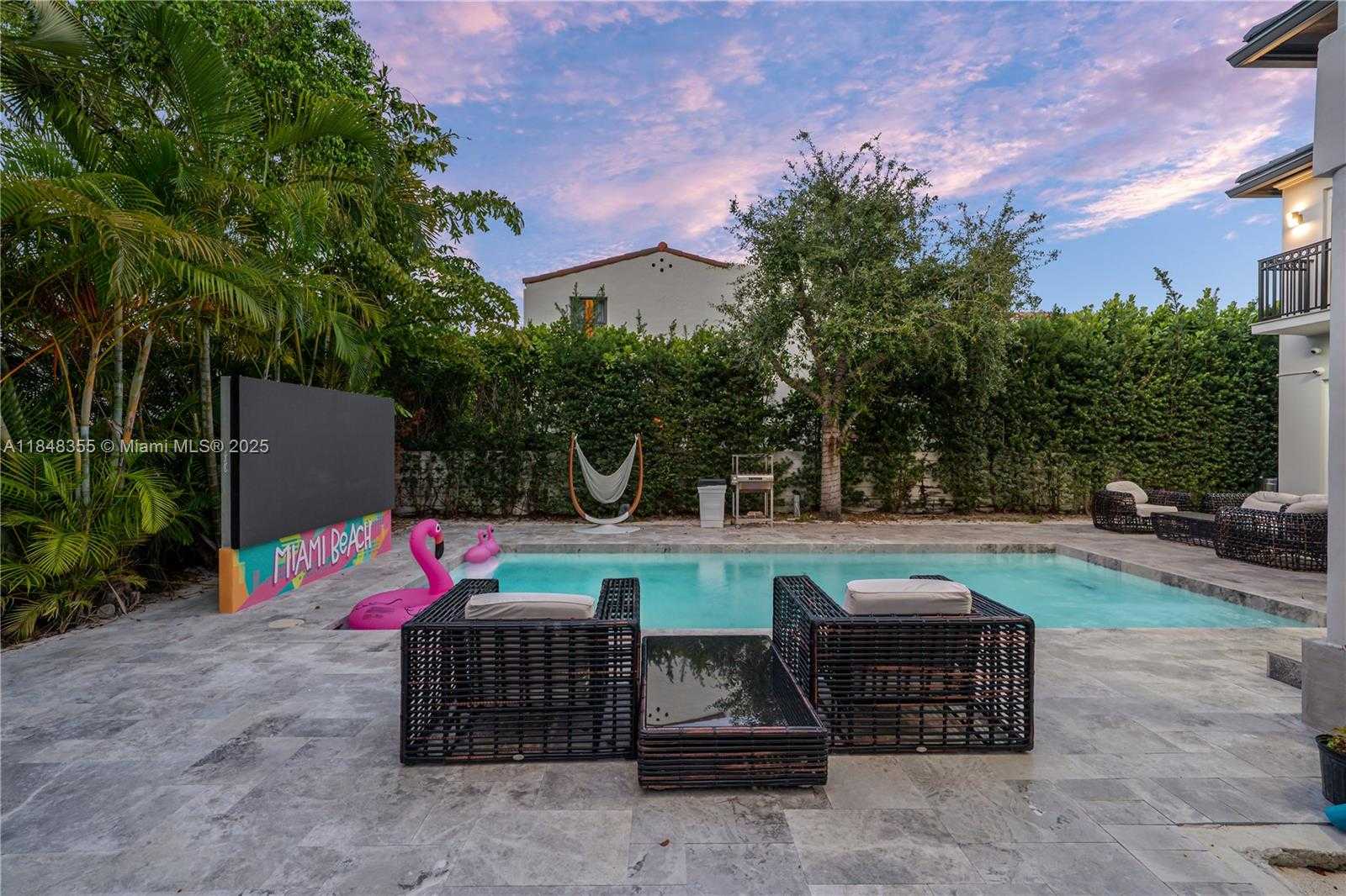 Small Image of 5978 ALTON RD #., Miami Beach Number 20