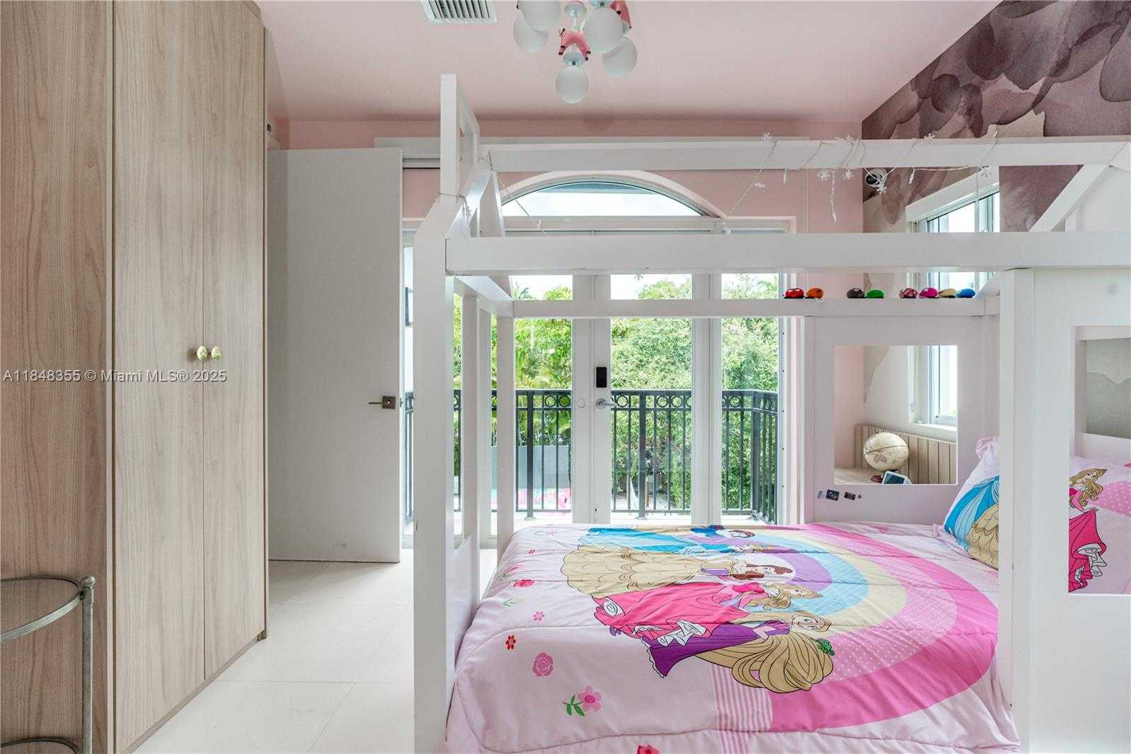 Small Image of 5978 ALTON RD #., Miami Beach Number 31