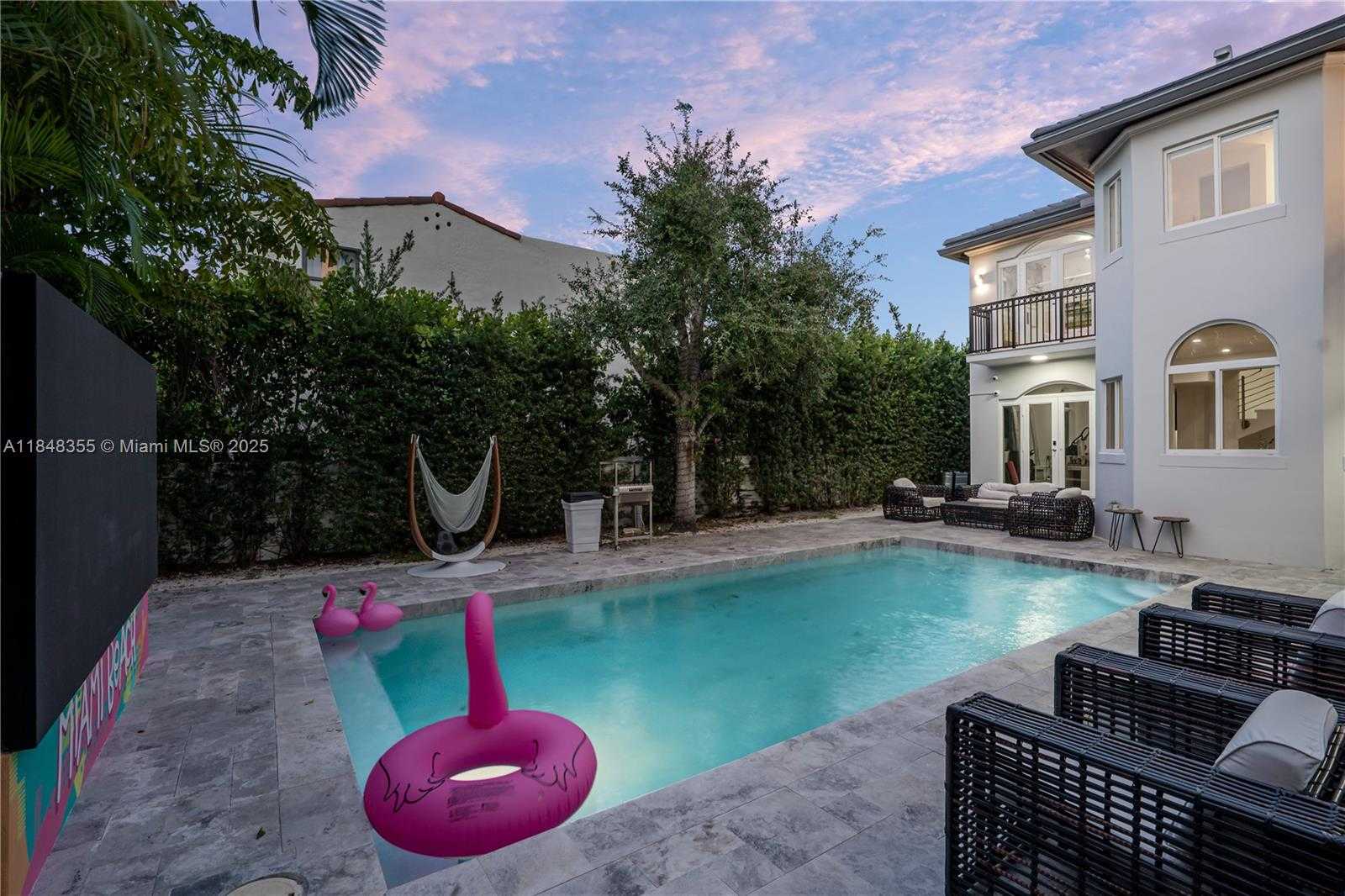 Small Image of 5978 ALTON RD #., Miami Beach Number 37