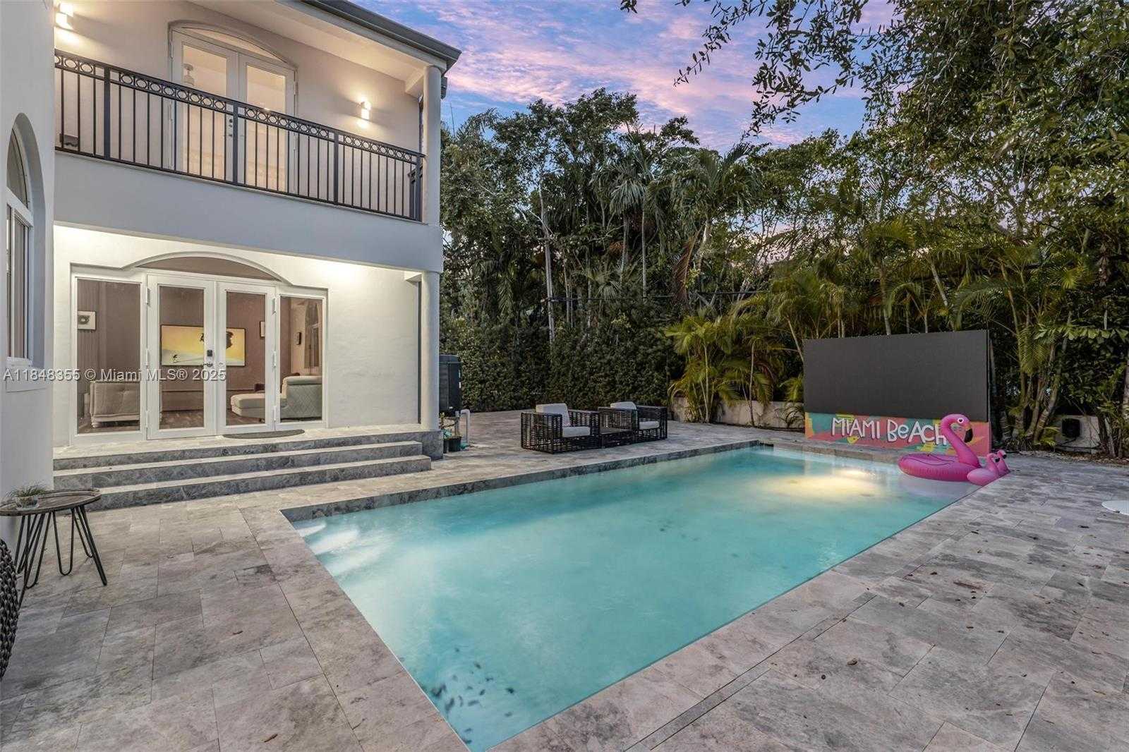 Small Image of 5978 ALTON RD #., Miami Beach Number 8