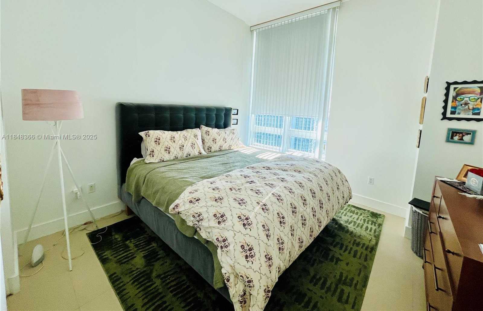Small Image of 951 BRICKELL AVE #4307, Miami Number 14