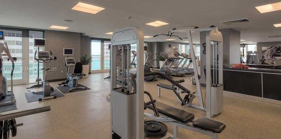 Small Image of 951 BRICKELL AVE #4307, Miami Number 25