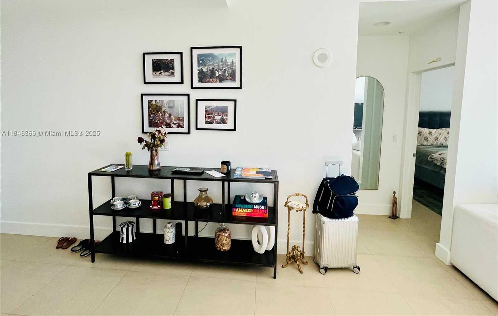 Small Image of 951 BRICKELL AVE #4307, Miami Number 6