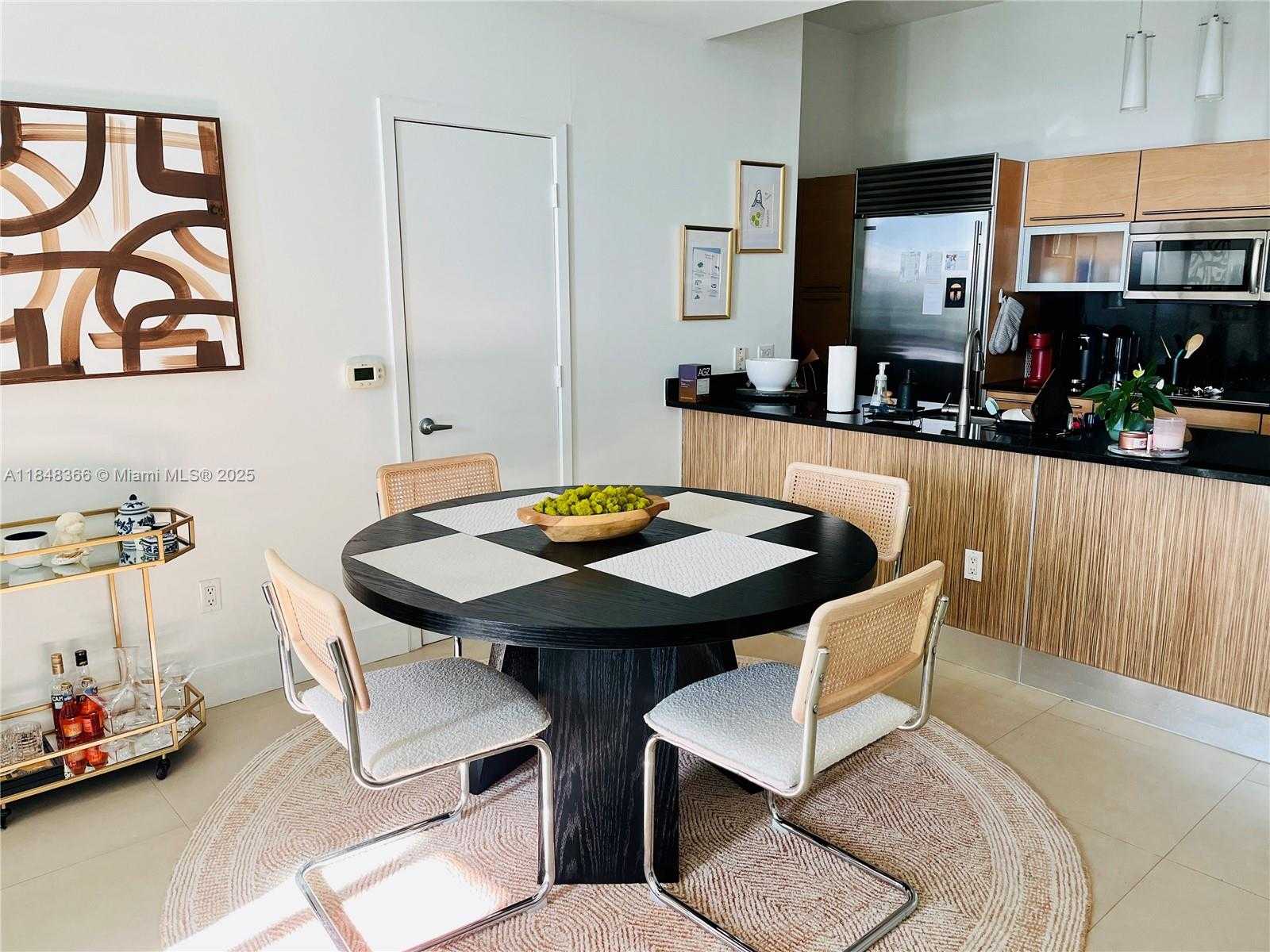 Small Image of 951 BRICKELL AVE #4307, Miami Number 7