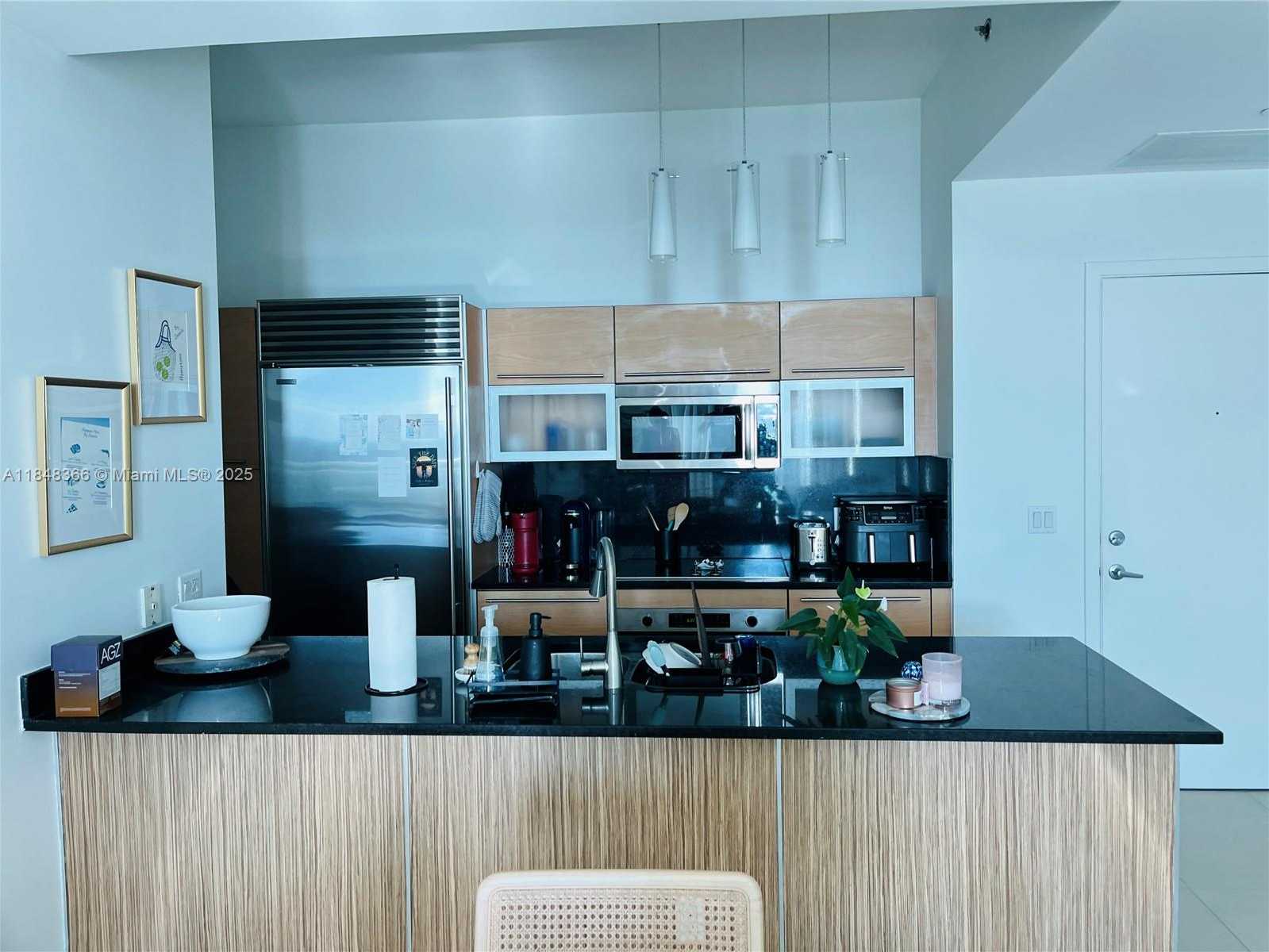 Small Image of 951 BRICKELL AVE #4307, Miami Number 9