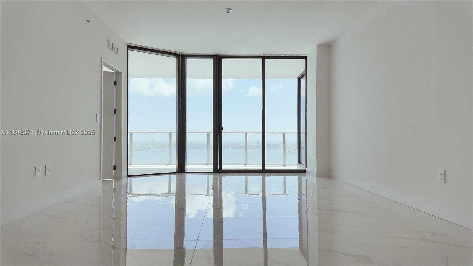 Small Image of 700 NORTH EAST 24 ST #4603, Miami Number 16