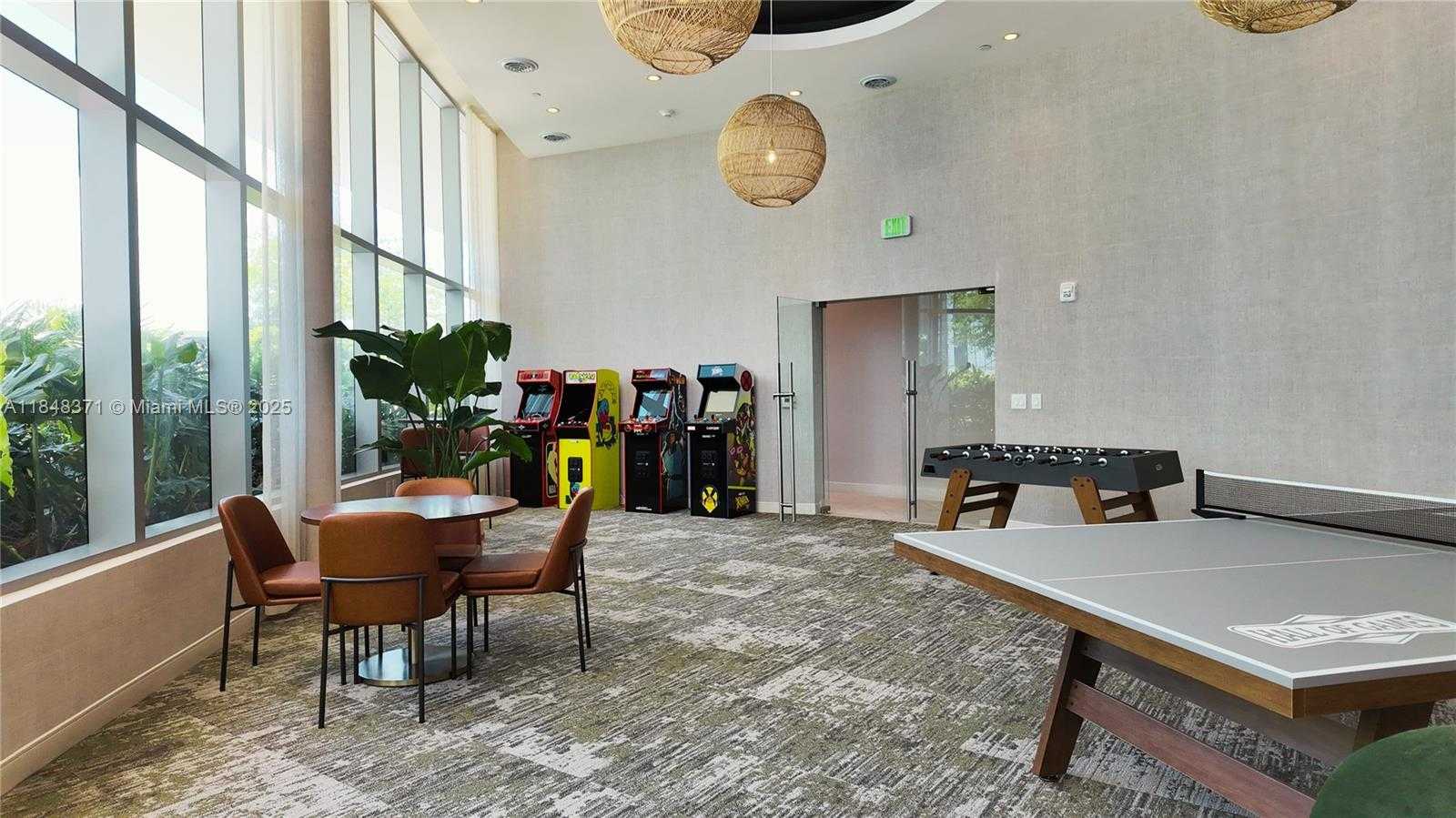 Small Image of 700 NORTH EAST 24 ST #4603, Miami Number 19