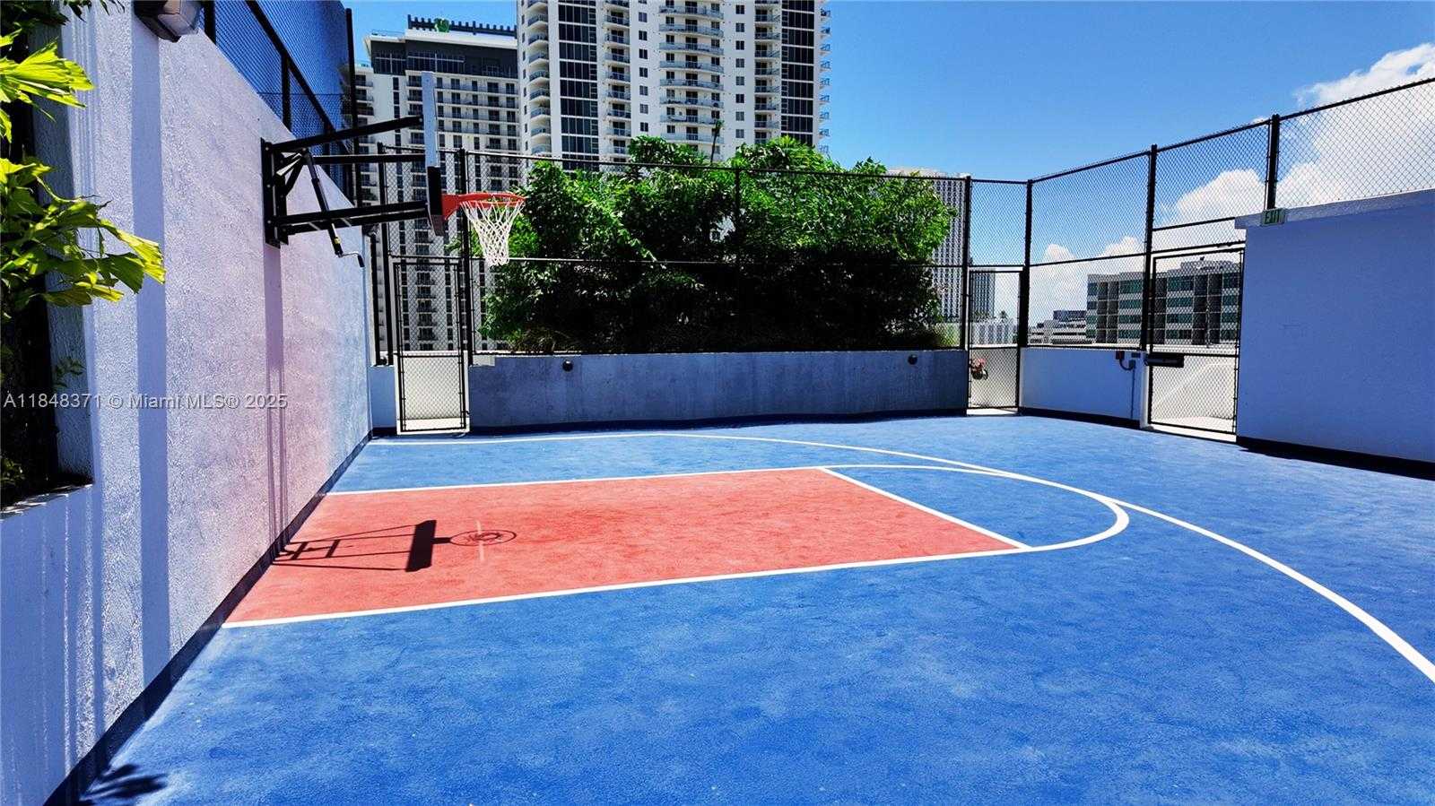Small Image of 700 NORTH EAST 24 ST #4603, Miami Number 39