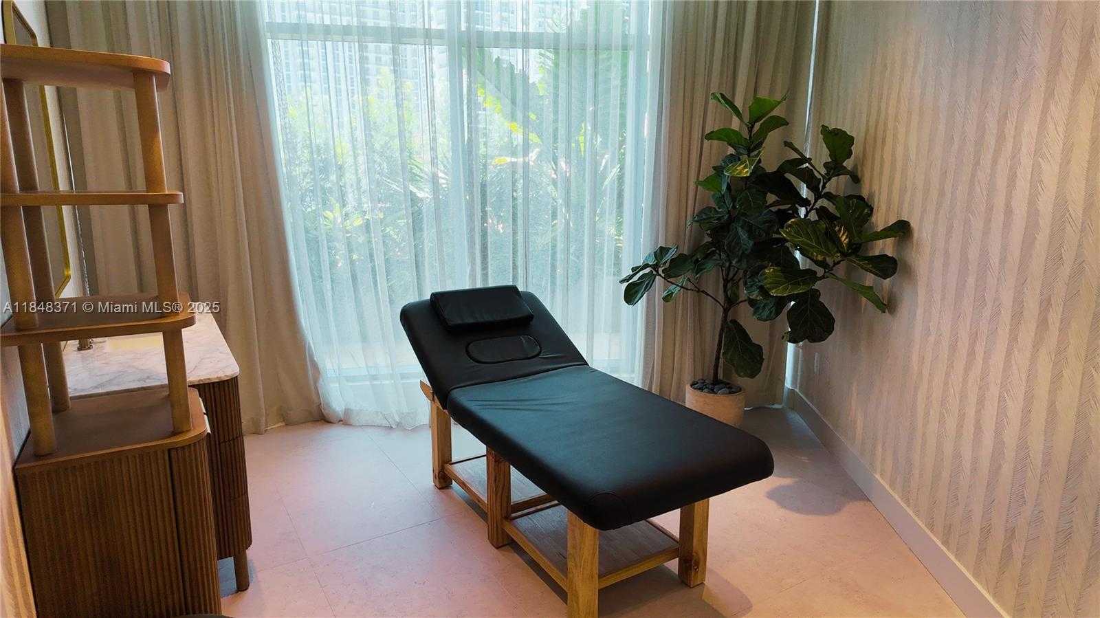 Small Image of 700 NORTH EAST 24 ST #4603, Miami Number 46