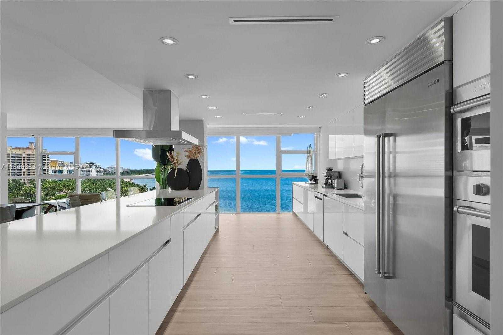 Small Image of 600 GRAPETREE DR #11CN, Key Biscayne Number 14