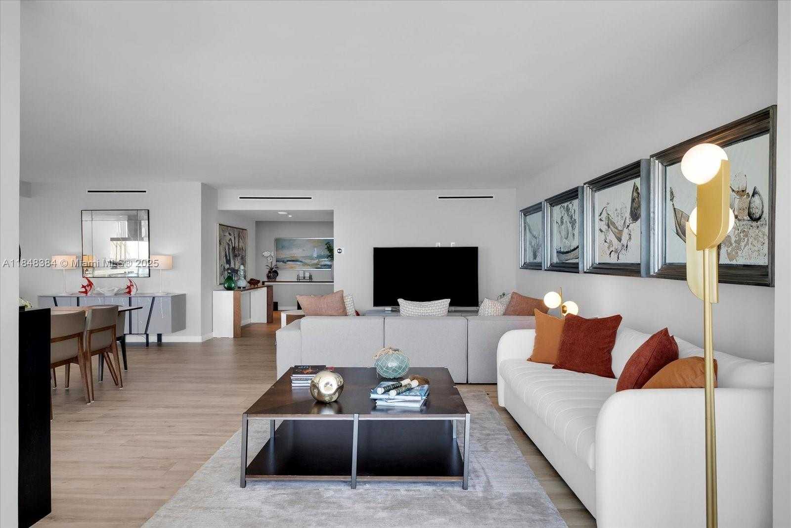 Small Image of 600 GRAPETREE DR #11CN, Key Biscayne Number 15