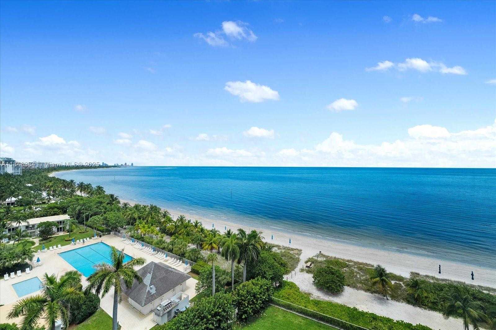 Small Image of 600 GRAPETREE DR #11CN, Key Biscayne Number 2