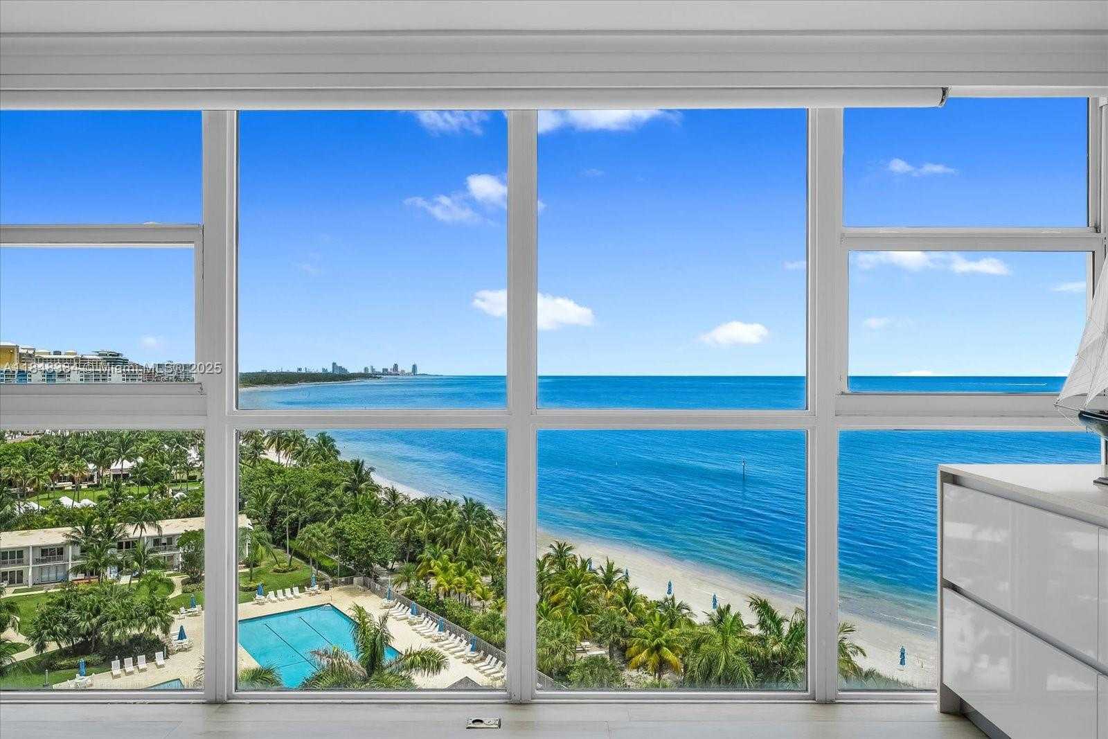Small Image of 600 GRAPETREE DR #11CN, Key Biscayne Number 3